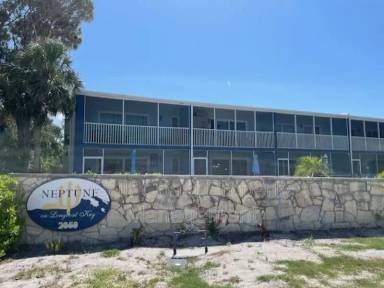 Main picture of 2850 Gulf of Mexico Dr