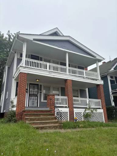 Main picture of 10710 Grandview Ave