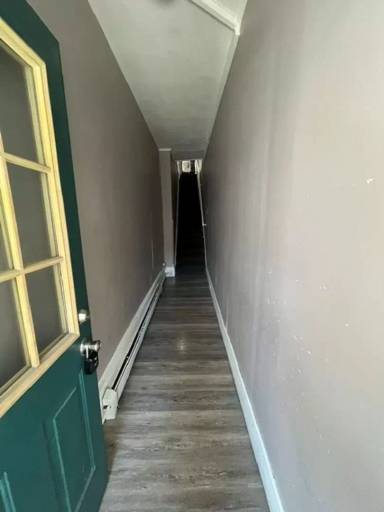 Main picture of 223 W Rowe St