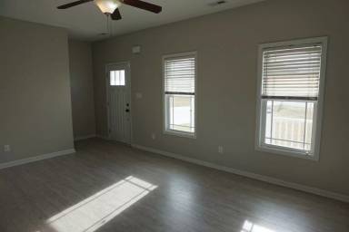 Main picture of 112 High Cottage Ln
