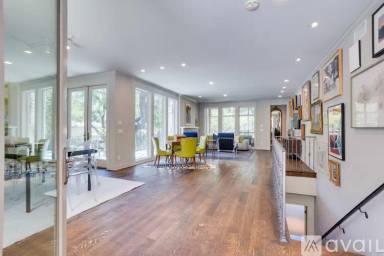 Main picture of 3231 Tarryhollow Dr