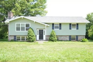 Main picture of 6324 Trailhead Cir
