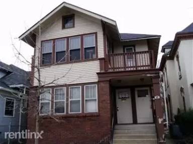 Main picture of 714 S Burdick St