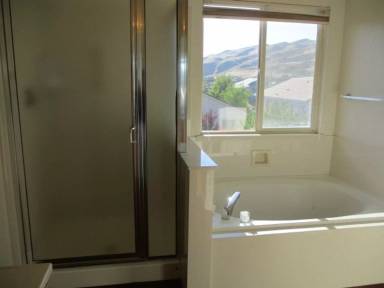 Main picture of 2615 Glen Eagles Dr
