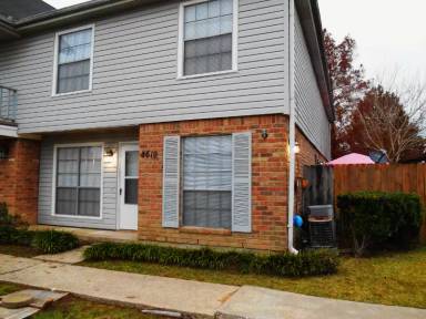 Main picture of 8610 Glen Meadow Ln