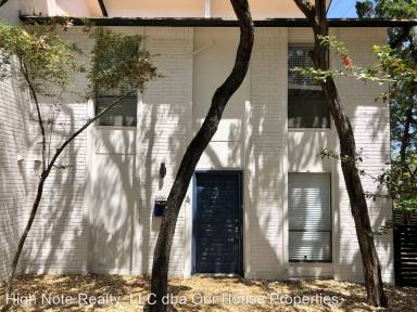 Main picture of 3400 Pecos St