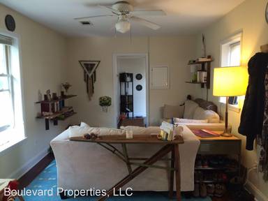 Main picture of 645 Boulevard