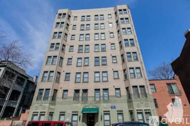 Main picture of 550 W Arlington Pl Apartments