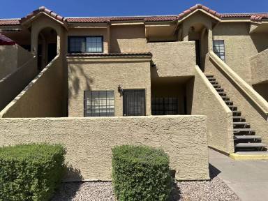 Main picture of Lakeside Villas