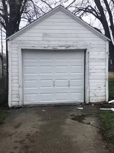 Main picture of 732 Waverly Ave