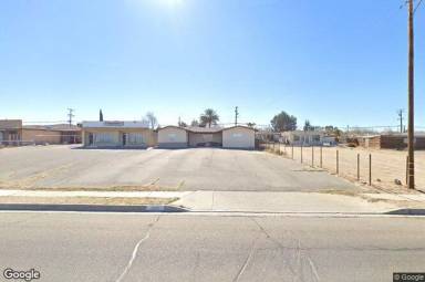 Main picture of 25615 Main St