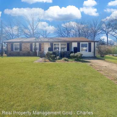 Main picture of 205 Acadia Rd