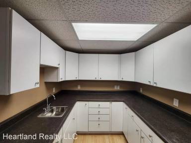Main picture of 4501 W Deyoung St