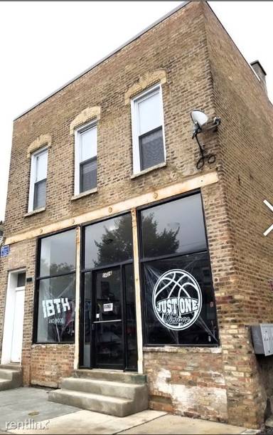 Main picture of 1616 W 18th Pl