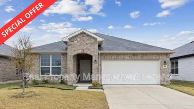 Main picture of 968 Ravenwood Ln