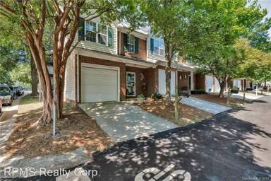 Main picture of 2037 Lennox Square Rd