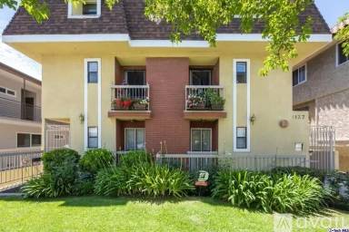 Main picture of 1137 N Louise St