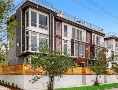 Main picture of 1704 E Marion St