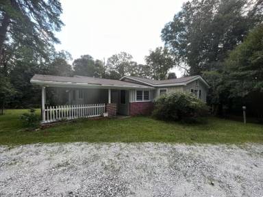 Main picture of 926 Old Smith Rd