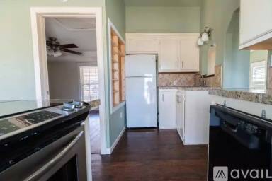 Main picture of 1816 Gish Ln