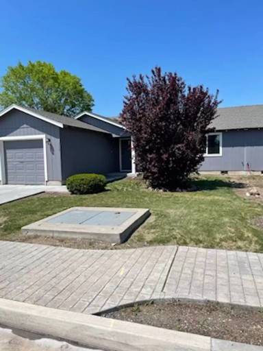 Main picture of 908 SE Kierra Pl