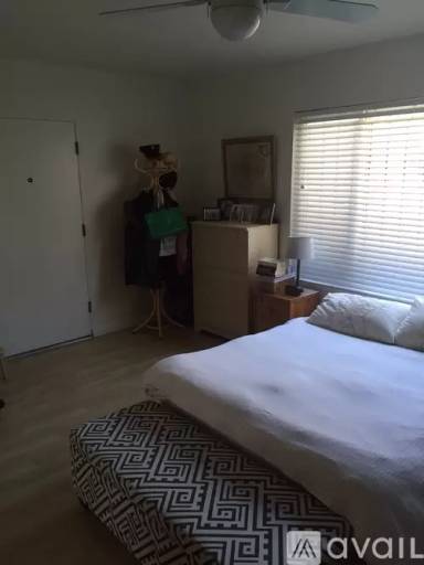 Main picture of 110 Brooks Ave