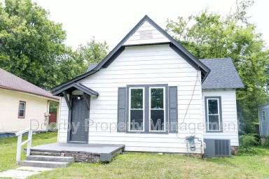 Main picture of 2402 Union Ave