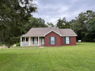 Main picture of 3276 Pilgrim St