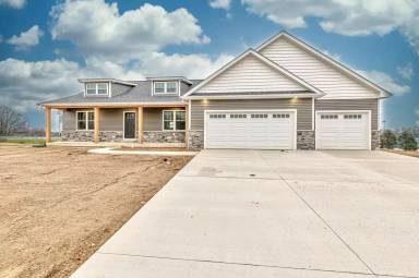 Main picture of 804 N Somerfield Dr