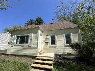 Main picture of 2230 Sagamore Rd