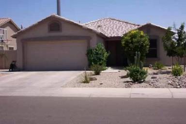 Main picture of 1915 E Aloe Pl