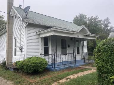 Main picture of 450 Sherman St