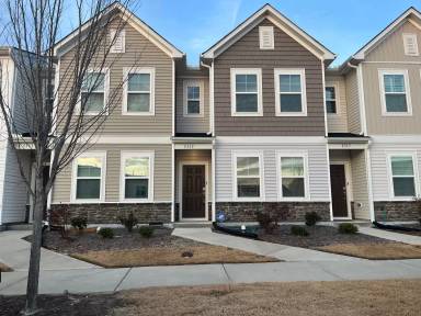 Main picture of 5315 Arkose Dr