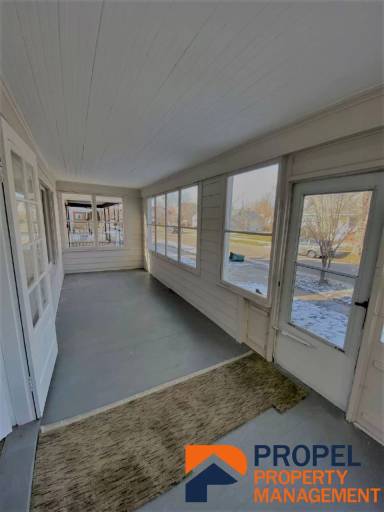 Main picture of 748 Spencer St