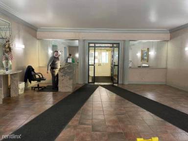 Main picture of 6940 Yellowstone Blvd