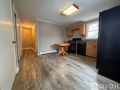 Main picture of 45 Riefler Rd