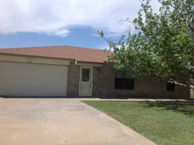 Main picture of 403 Carly Dr