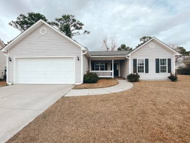 Main picture of 102 Nicolas Andrew Ct