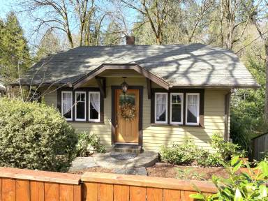Main picture of 4260 Southshore Blvd