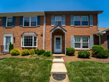 Main picture of 4909 Tower Rd