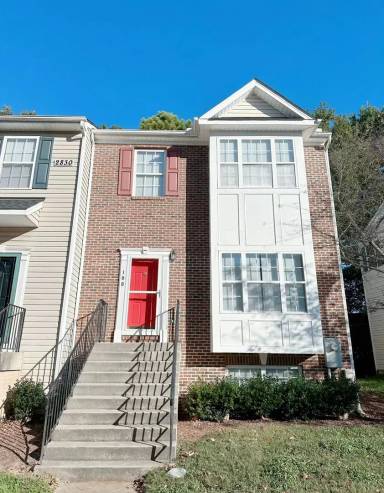 Main picture of 2830 Barrymore St