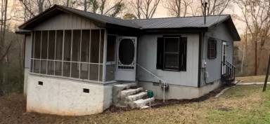 Main picture of 616 Indianola Dr