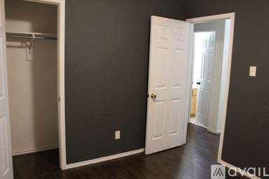 Main picture of 704 Alabaster Way