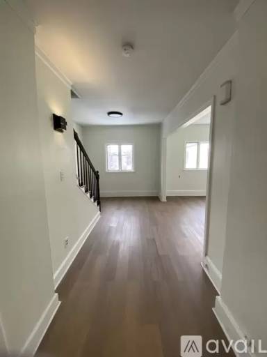 Main picture of 35 Church St