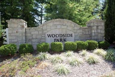 Main picture of 125 Woodside Park Dr