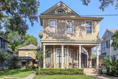Main picture of 63 Allard Blvd