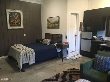 Main picture of 1807 Walnut Ave