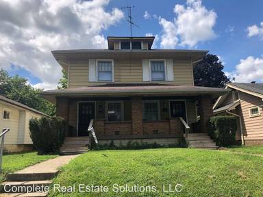 Main picture of 814 N Denny St