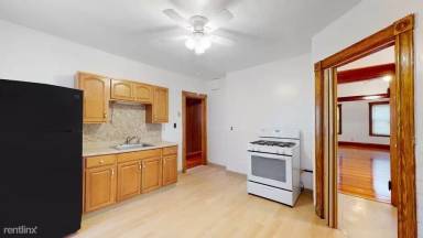 Main picture of 42 Evelyn St