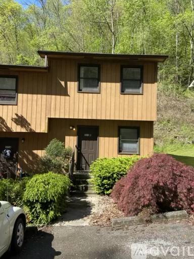 Main picture of 311 Haywood Ln
